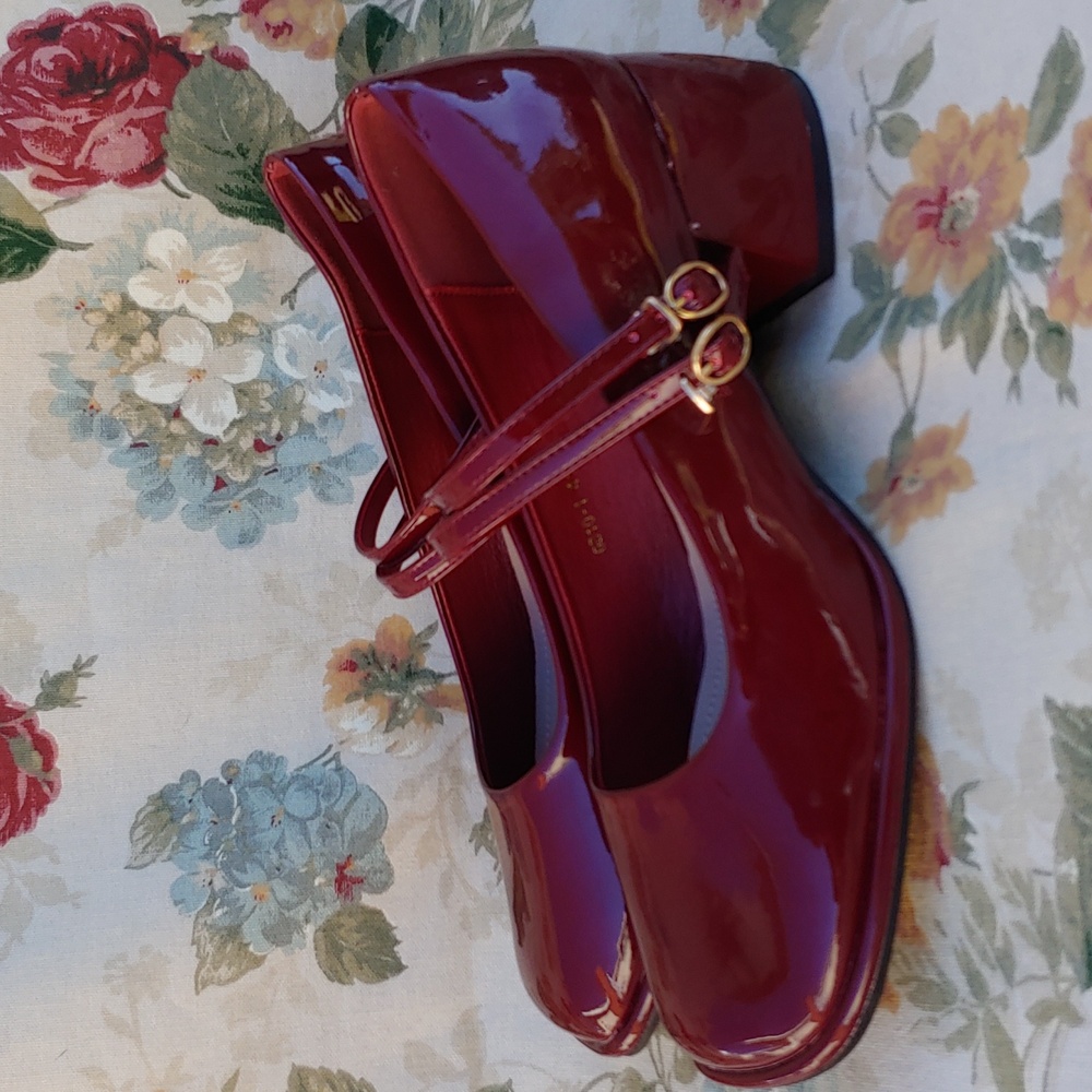 Women's Patent Burgundy Mary Jane Shoes with Block Heels size US 10 Euro 41 - Picture 7 of 17
